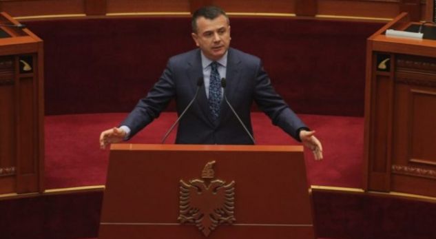 KRIZË KUSHTETUES?! Balla rrëzon Metën: Opozita maksimumi proteston edhe 2-3 herë!