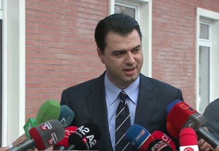 “DO TË FLASË ME 16 MARS”/ Lulzim Basha: Kam mbështetjen e të gjithë botës, modeli im është…