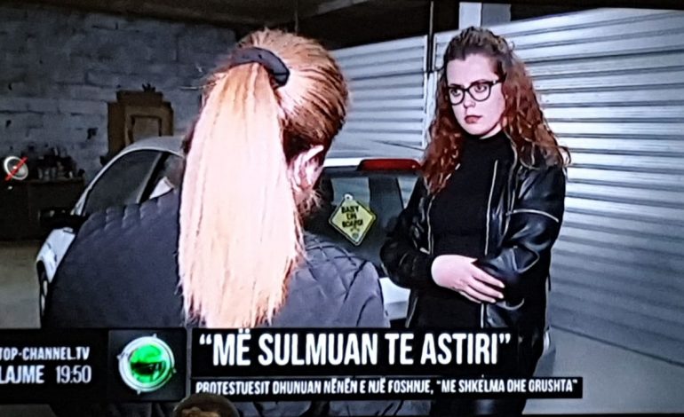 E RËNDË/ Protestuesit e “Astirit”e rrahin dhe i shkatërrojnë makinën nënës me foshnjën 16 muajshe brenda
