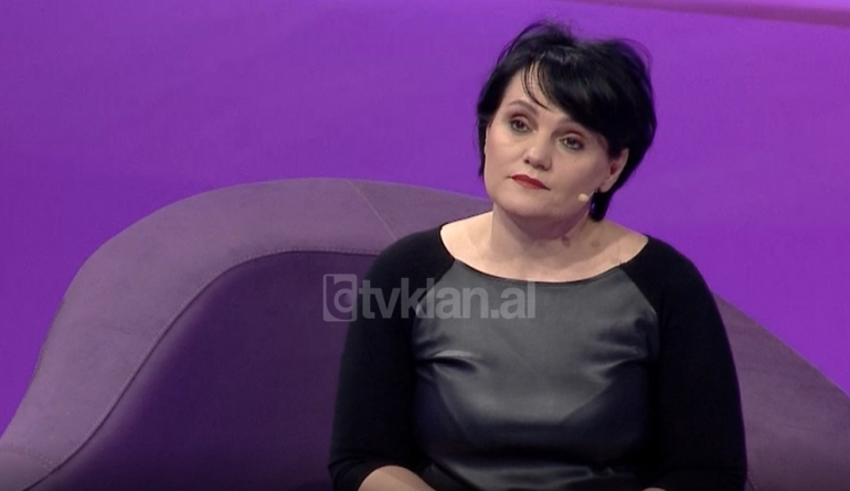 “MENDOVA T’I JAP FUND JETËS, ISHA NË KOMA KUR..”/ Rrëfimi i dhimbshëm i nënës dhe premtimi që i bën djalit