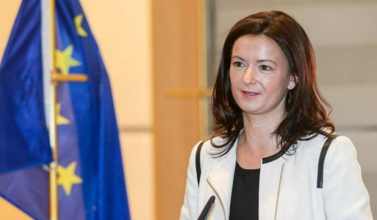 “SHPRESOJ SE…”/ Tanja Fajon: Mbështesim fuqishëm hapjen e negociatave Shqipëri-BE