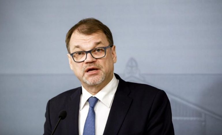 NJË MUAJ PARA ZGJEDHJEVE/ Kryeministri i Finlandës jep dorëheqjen, dështoi…