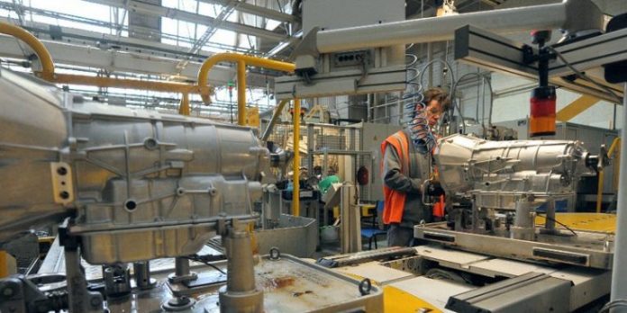 FILLLIMI I “MBYTUR” I 2019/ Industria gjermane në vështirësi, më pak kontrata për…