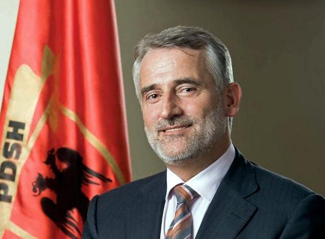 “DËNIM I IM ISHTE NJË PADREJTËSI”/ Menduh Thaçi: Duan ta nxjerrin PDSH-në nga…