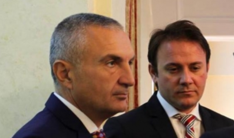 “TRADHËTOI VENDIMIN E KRYEMADHIT”/ Sulmohet me bojë deputeti i LSI Ralf Gjoni