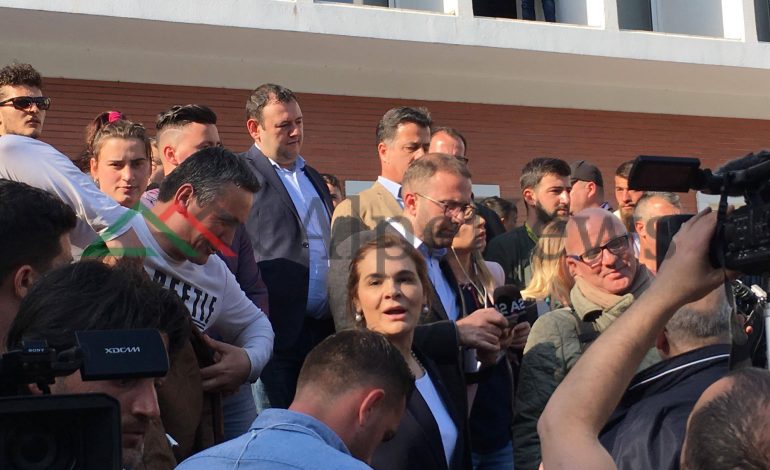 NOKA, KRYEMADHI, BARDHI, PALOKA/ Si u tregua sot mungesa e lidershipit OPOZITAR!