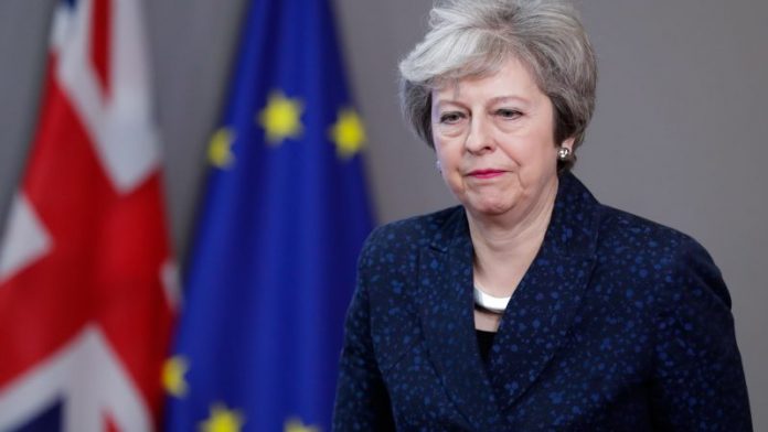 BREXIT/ Theresa May heq dorë nga votimi i tretë i marrëveshjes