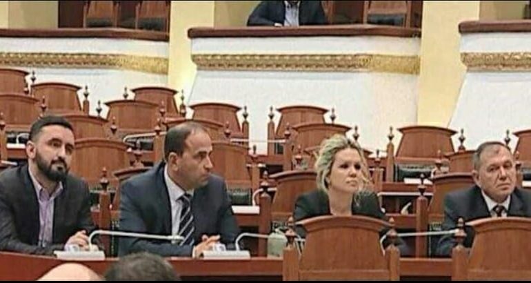 DOKUMENTI/ Morën mandatin e deputetit, ja detyrat që iu caktuan 4 “tradhtarëve” të LSI-së