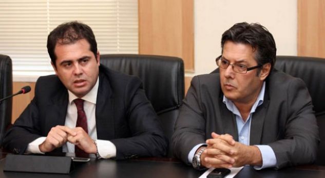 BOJKOTUAN KUVENDIN/ Ish-deputetët e PD dhe LSI padisin Ruçin, kërkojnë rrogën në gjykatë
