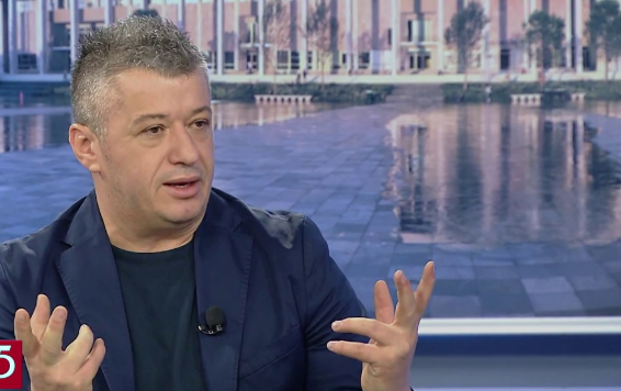PROTESTA/ Peza: Skenari i rrethimit më kujton lojrat e fëmijërisë. Opozita pa STRATEGJI