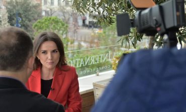 "NUK ME NXJERR DOT NJERI NGA PD"/ Rudina Hajdari: Mandati dhe mamaja ime...