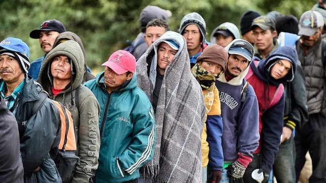 MBETEN “JASHTË” 20 VENDE TË BOTËS/ SHBA-ja mbyll zyrat e emigracionit