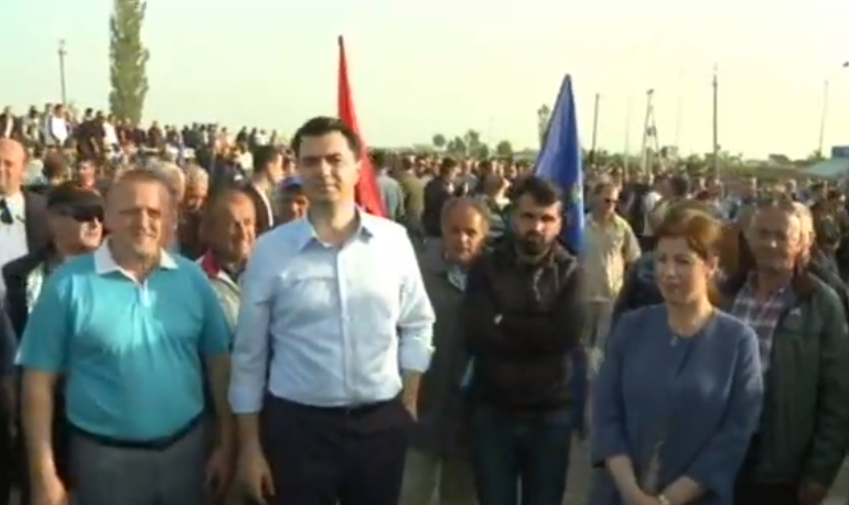 BLLOKIMI I RRUGËVE/ Mbyllet protesta 60 minutëshe e opozitës, Basha: E sotmja sinjal…