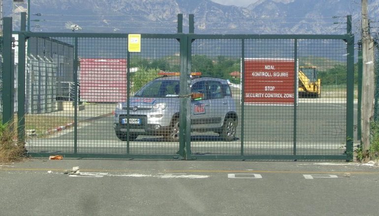 GRABITJA E PËRGJAKSHME NË RINAS/ Detajet e REJA: Autorët morën 10 MILIONË euro