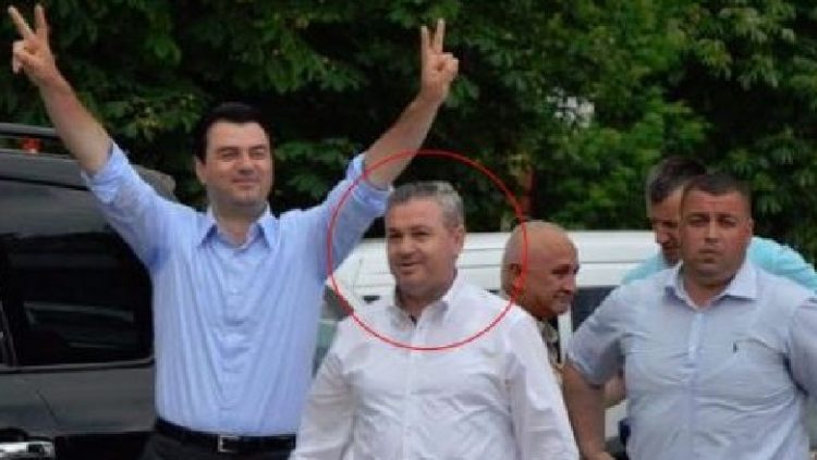 “DEPUTETËT E LSI-së JANË TË POROSITUR”!/ Myslim Murrizi u nxjerrë të “palarat”: Ja lidhjet e tyre familjare