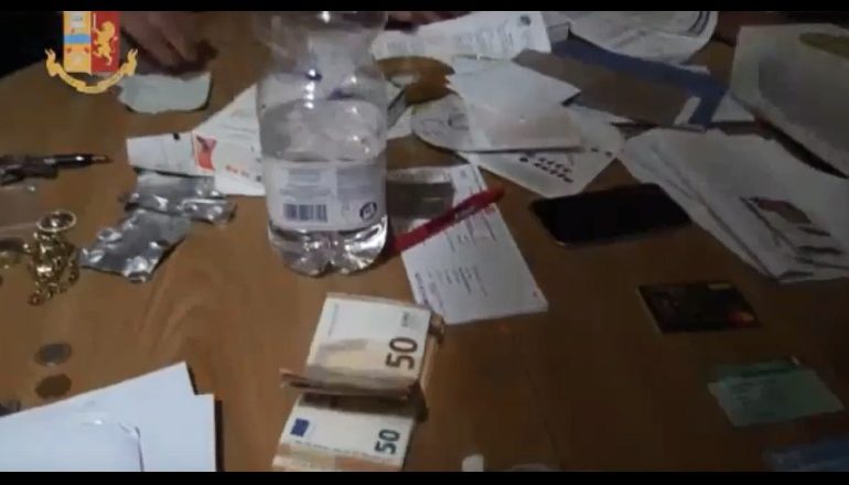 MBI 5 MILION EURO DROGË/ Goditet banda SHQIPTARE, 14 të arrestuar (VIDEO)