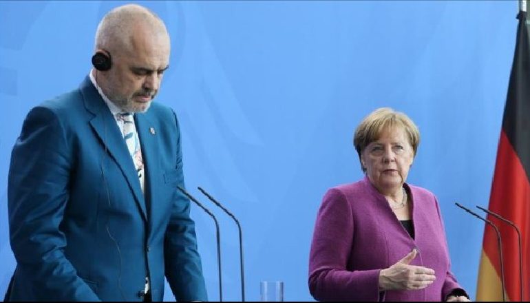 GJERMANIA DHE FRANCA MBLEDHIN NË BERLIN LIDERËT E BALLKANIT/ Rama takon Merkelin