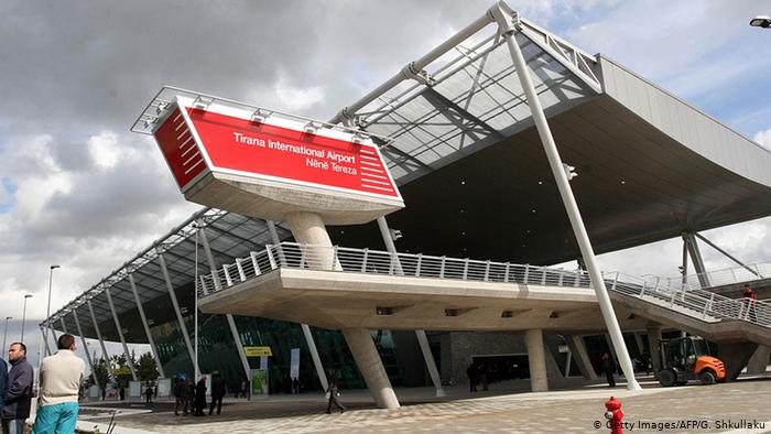 GRABITJA/ Dështimi i konçesionarit Kinez, ushtria merr në mbrojtje aeroportin “Nënë Tereza”