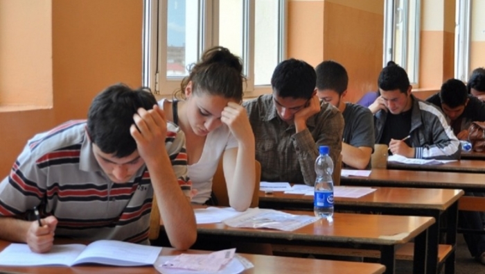 MATURA SHTETËRORE/ Rihapen aplikimet për formularin A1 (AFATI)