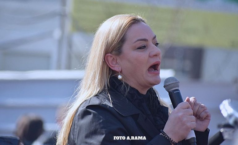 ALBANA VOKSHI SULMON RUDINA HAJDARIN/ Turp t’i kërkosh 1 minutë heshtje atyre që urdhëruan vrasjen…