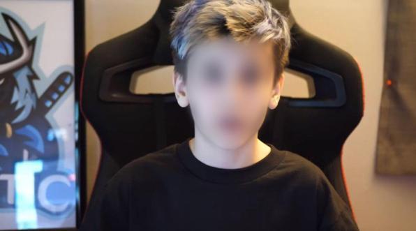ME NJË IDE GJENIALE/ Njihuni me 14 vjeçarin që fiton më shumë se 200 mijë dollarë