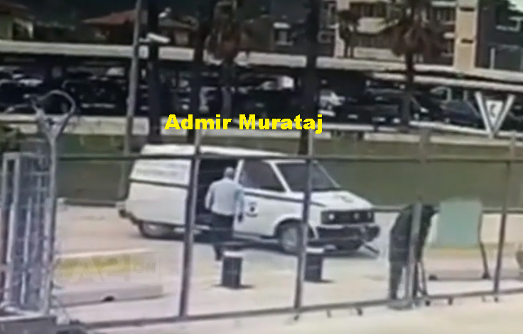 GRABITJA NË RINAS/ Admir Murataj në aksion: Nga urdhërat te thyerja e portës hyrëse në aeroport (VIDEO)