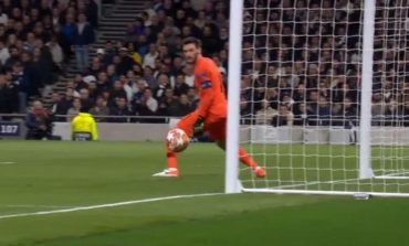 TOTTENHAM-AJAX/ Holandezët shumë pranë golit, shtylla shpëton portierin Lloris (VIDEO)