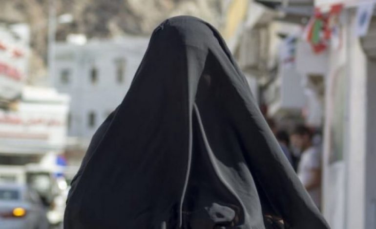 DREJTORI E NGACMOI SEKSUALISHT/ Ja pse 19 vjeçarja u dogj e gjallë, raportoi…