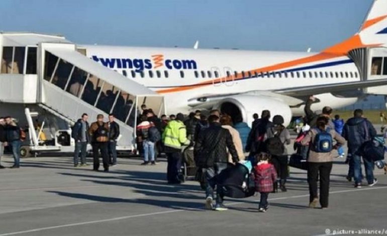 U DEPËRTUAN NGA SHTETET EUROPIANE/ Kthehen në atdhe 36 shqiptarë