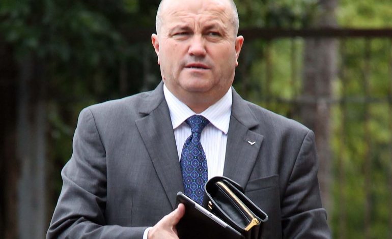 ÇUDIT ISH-DEPUTETI I PD-së / Regjistrohet “fshehurazi” për zgjedhjet lokale të 30 Qershorit (EMRI)