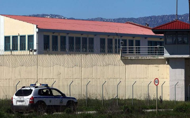 “TË DY DO LIROHESHIN PËR PAK DITË”/ Sherr në burgun e Trikalas, shqiptari vret 66-vjeçarin grek