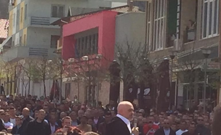 “BASHKIA QË DUAM”/ Rama ironizon opozitën: Parlamenti pa ta është më normal, ju siguroj se…