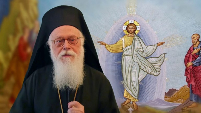“SHPRESË PËR TË MPOSHTUR PADREJTËSITË”/ Kryepeshkopi Anastas mesazh për Pashkët