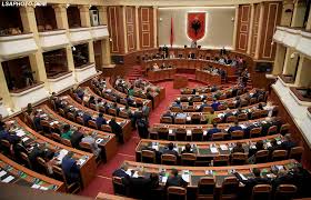 DEPUTETËT E RINJ/ PD gati për të regjistruar grupin e ri parlamentar, zbulohen emrat e kryetarit dhe nënkryetarit
