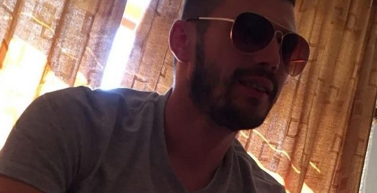 GRABITJA NË RINAS/ I pesti i arrestuar, Gjykata lë në burg 32-vjeçarin (EMRI)