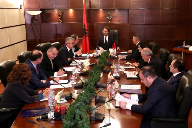 GARA/ Zbardhet rregullorja, si do përzgjidhet Kryeprokurori. Vlerësimi mbi 3 kritere