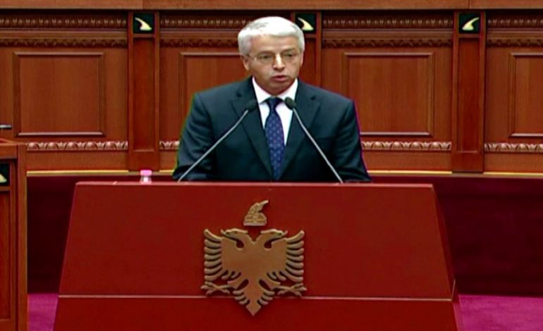 GRABITJA NË RINAS/ Ministri Lleshaj: Ky është një incident, jo turp kombëtar