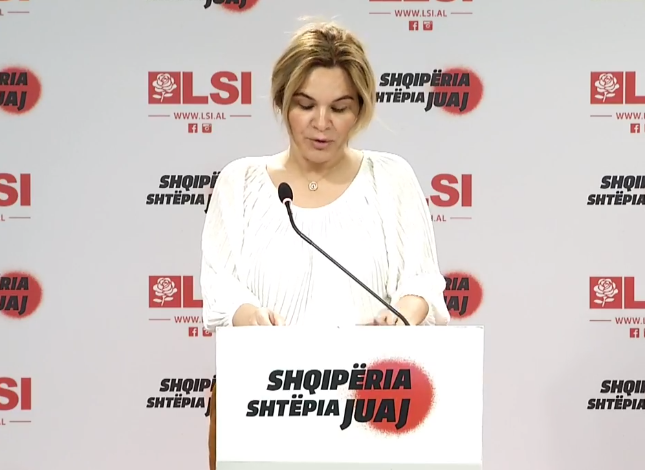 KRYEMADHI NË KONFERENCË PËR SHTYP/ Komentuesit e “tallin” keq: Qyqa, Mona qenke bërë si…