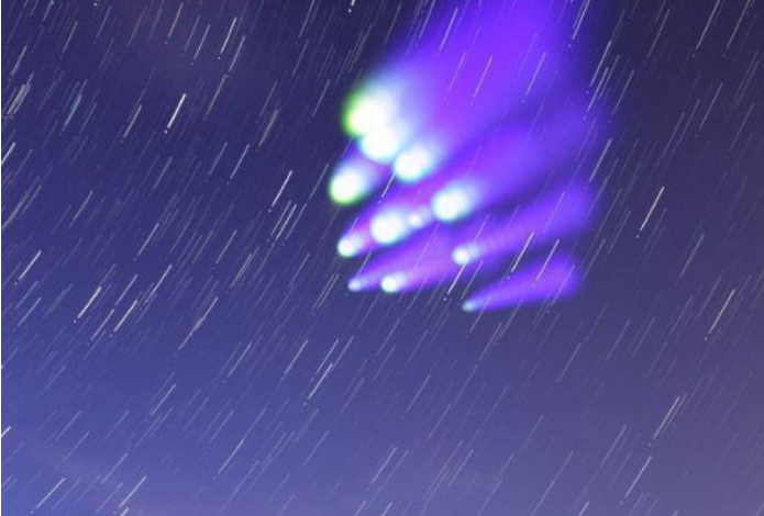 FAKTE NGA NASA/ Si “sulmuan” alienët në qiell dhe habia e “tokësorëve”  (FOTO)