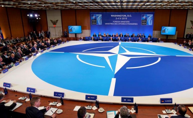 70 VJETORI I ALEANCËS/ Ministrat e NATO-s në Uashington, ranë dakord për…