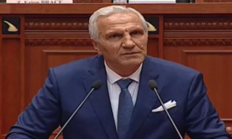I ZURI VENDIN PETRIT VASILIT/ Nimet Musai premtues para LSI-stave: Ne të pavarurit do të…