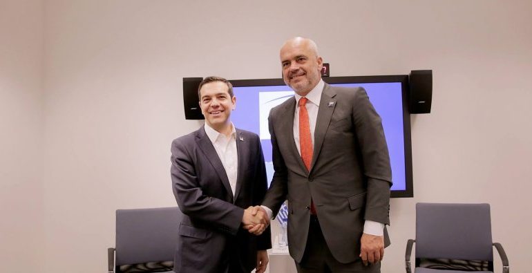 ÇËSHTJA E KUFIJVE DETAR/ Rama takim në Kroaci me kryeministrin grek Alexis Tsipras