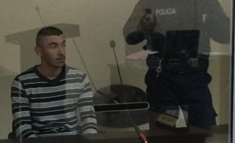 MASAKRA E SELENICËS/ Ritvan Zykaj braktiset dhe nga avokatët. Dëshmitari: S’kam lekë për rrugën, mos më thërrisni