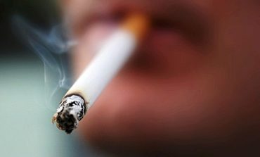 E THONË STUDIUESIT/ Konsumi i duhanit mund t’ua tkurrë madhësinë e penisit