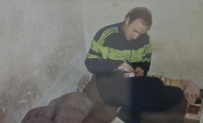90 DITËT E BURGUT TË MARTIN LEKËS/ Gazetari i “Koha Jonë” kujton ngjarjen e çerek shekulli më parë: Berisha…
