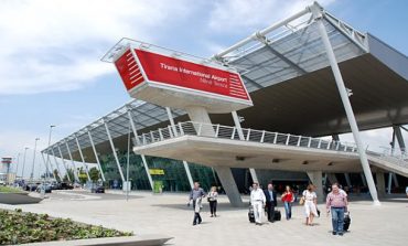DEKLARON GJYSMËN E XHIROS/ Aeroporti i Rinasit shënon rekord fitimesh në kulmin e...