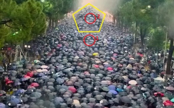 “TË BËSH PROTESTË ME PHOTOSHOP”/ Lulzim Basha del blof, ja se si i ka modifikuar fotot e protestës dje… (FOTO)