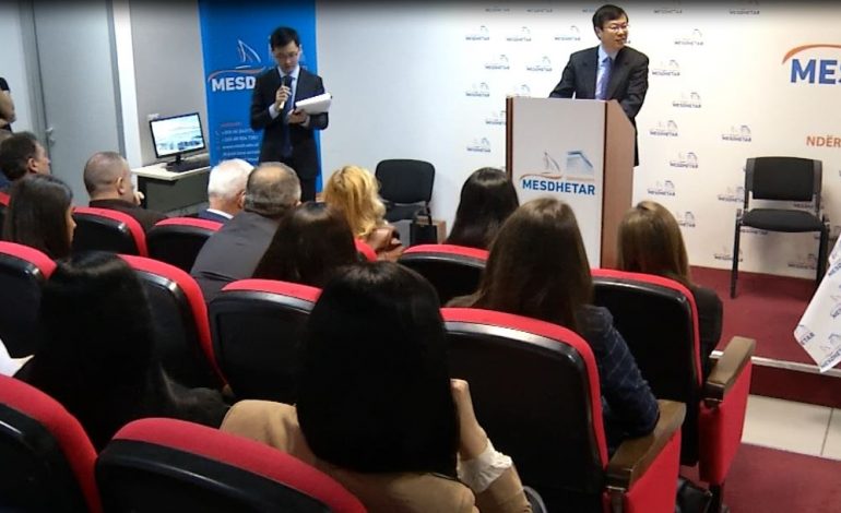 BASHKËPUNIMI/ Studentët shqiptarë, mundësi studimi në Kinë