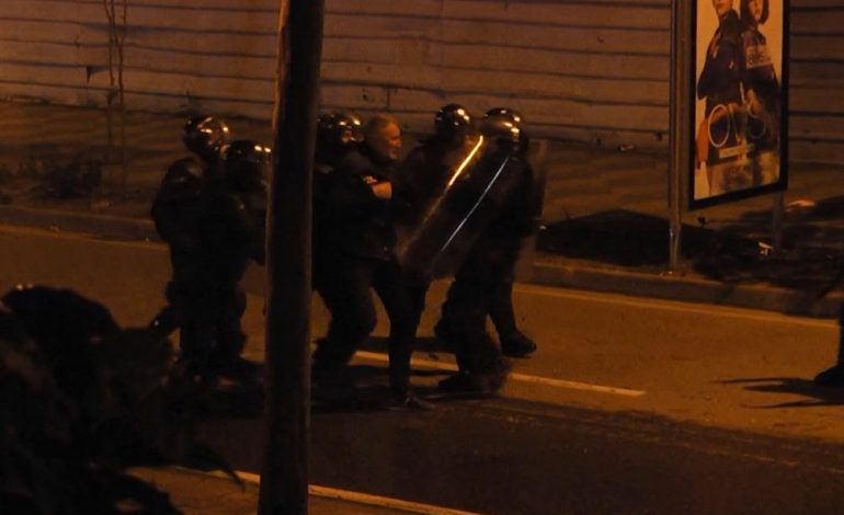 ARRESTIMI I DOLLAPIT/ Vokshi e dëshpëruar përplaset me policinë: Qelbërisë, ku shkoi Saiti