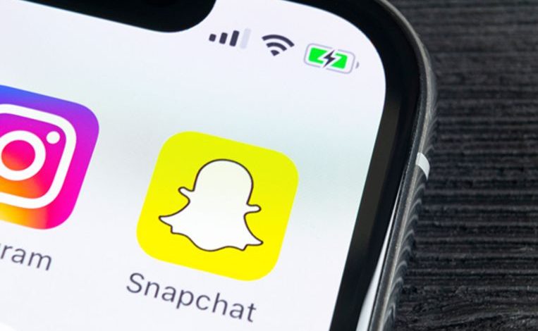 “STREHË” PËR GRABIQTARËT SEKSUAL/ Si po shndërrohet “Snapchat” në rrezikshmëri